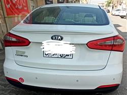 كيا سيراتو